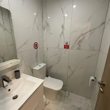 Le Voyageur Apartment