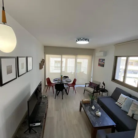 Le Voyageur Apartment